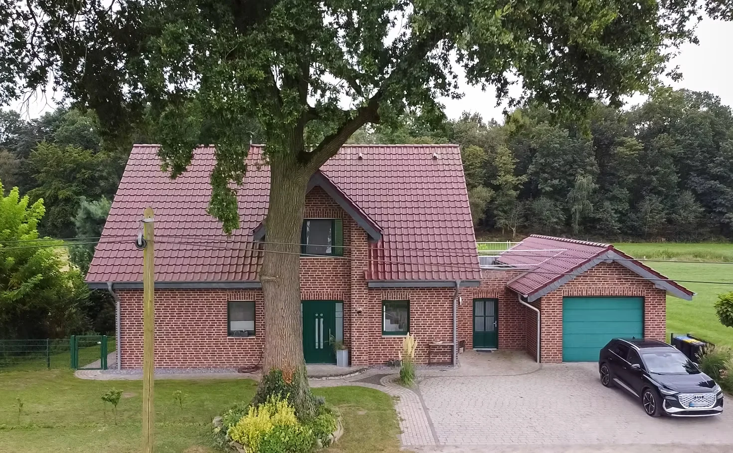 Exklusives Einfamilienhaus in traumhafter Alleinlage in Rhade – erfolgreich vermittelt