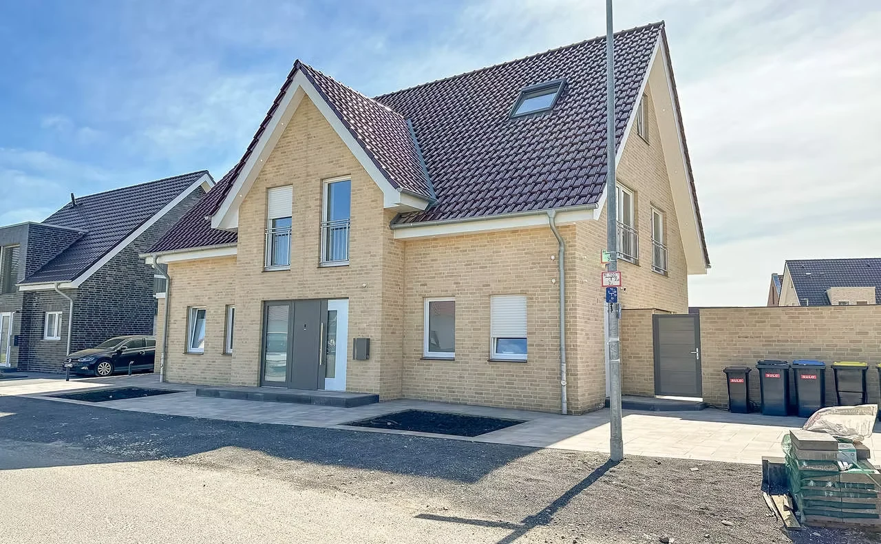 Luxus-Traumhaus (KfW40+) mit 200% Ausstattung in Borken-West – erfolgreich vermittelt